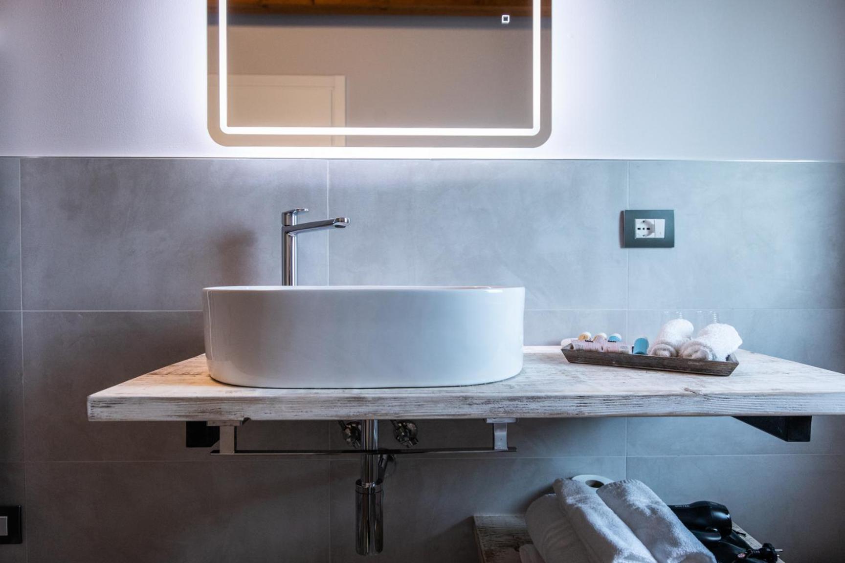 Hotel Atmosfere Charme & Country Borgo San Mauro Zewnętrze zdjęcie